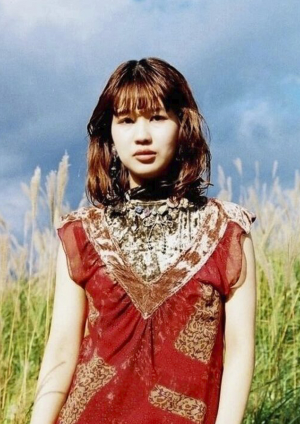 大西優里亜